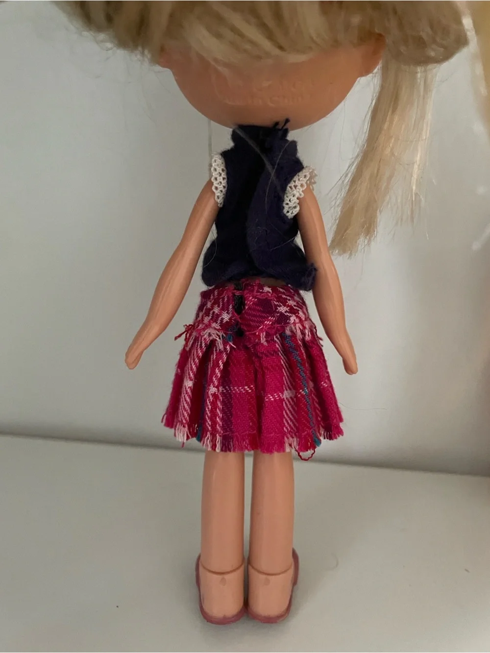 Vintage cloe Bratz Kidz doll